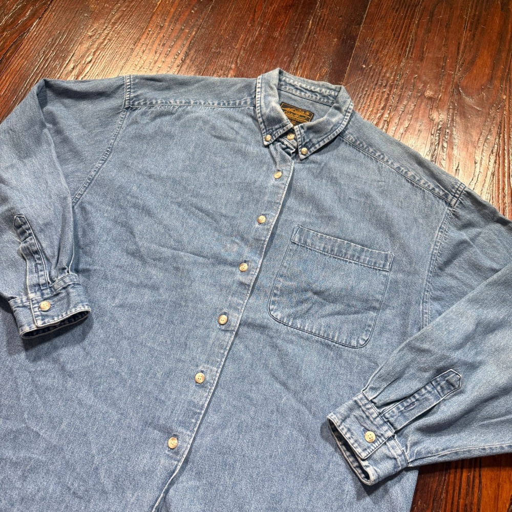 Vintage Eddie Bauer Denim Shirt Mens M Blue Button Down Long Sleeve 90s